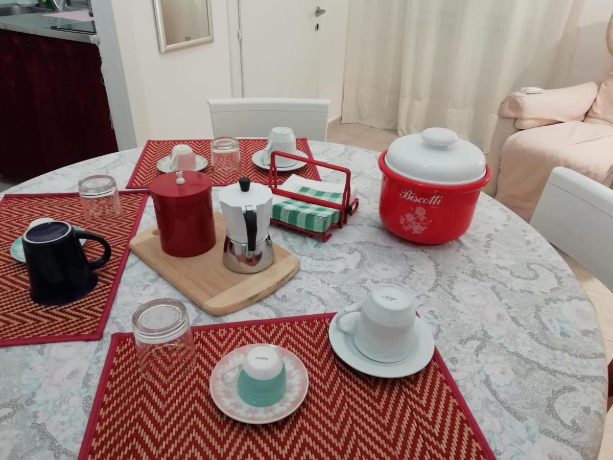Rosso Quintino Appartement Bari Buitenkant foto