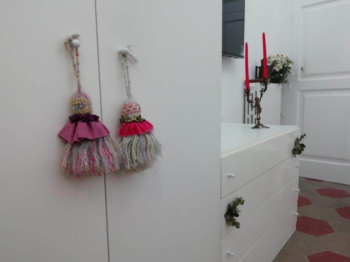 Rosso Quintino Appartement Bari Buitenkant foto