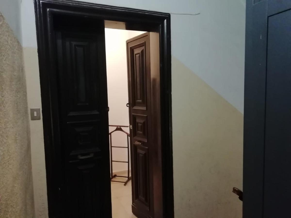 Rosso Quintino Appartement Bari Buitenkant foto